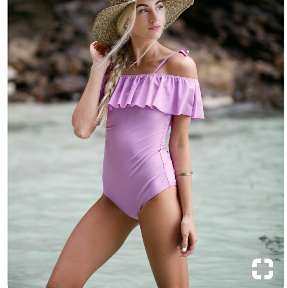 NWT Albion Fit One-Piece Swim 'The Wave'